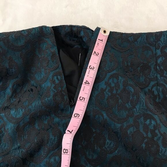 Forever 21 Contemporary mini skirt - Picture 6 of 6